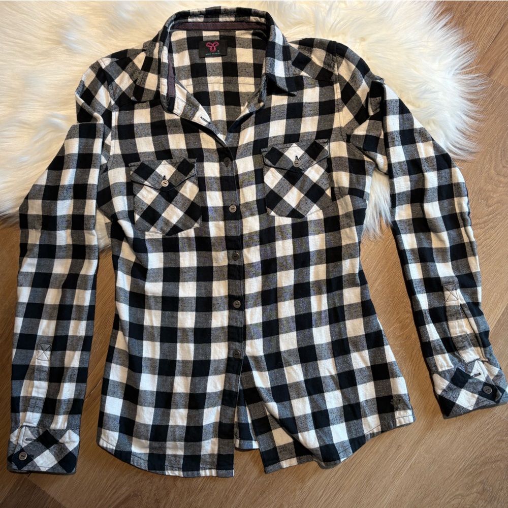 TNA Plaid Button-Up Flannel
